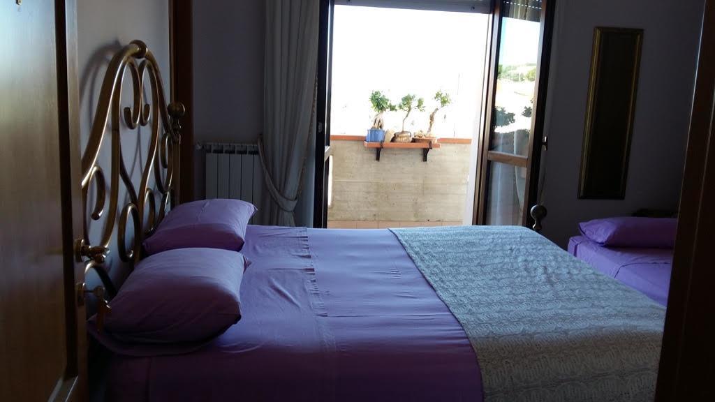 B&B Mirella Citta Sant'Angelo Eksteriør bilde